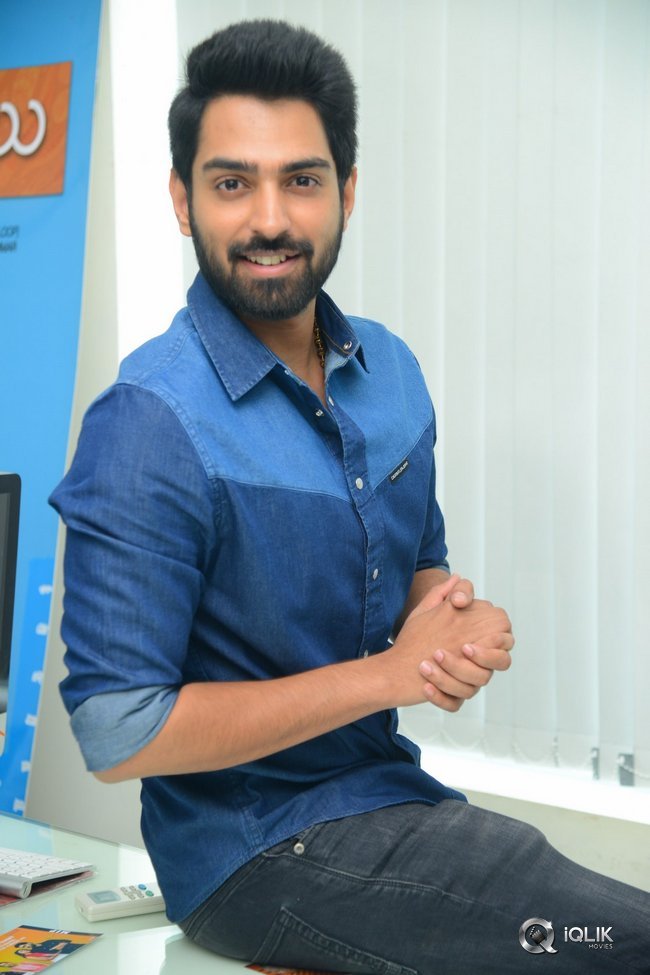 Actor-Shiva-Kandukuri-Interview-Stills